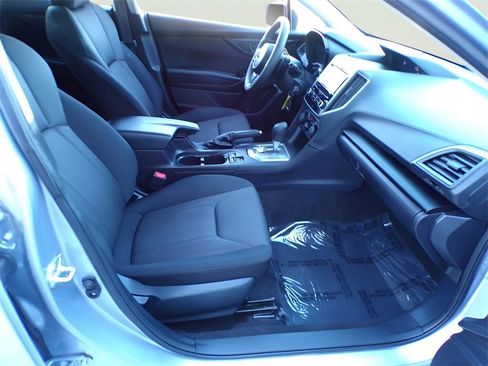 Used 2023 Subaru Impreza Premium image 15