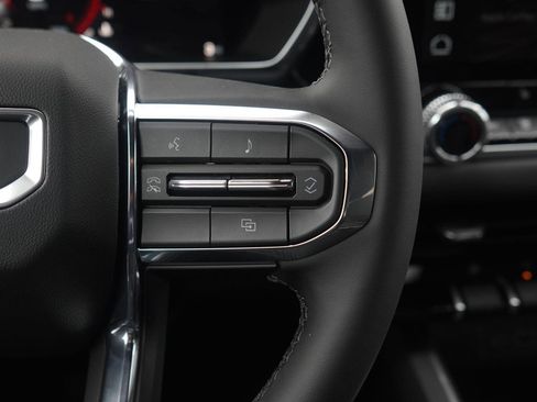 New 2026 GMC Canyon Elevation w/ Convenience Package image 16