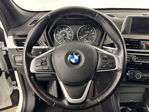 Used 2018 BMW X1 xDrive28i image 12