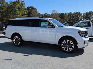 New 2025 Ford Expedition Max Platinum w/ Platinum Ultimate Package video 2