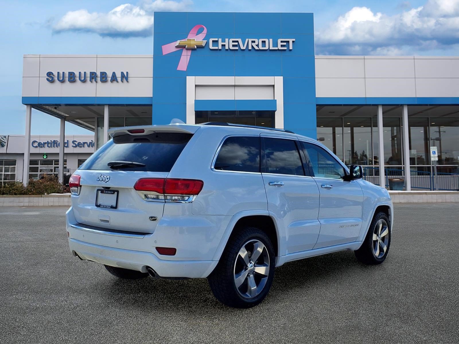 Used 2015 Jeep Grand Cherokee Overland RWD image 5