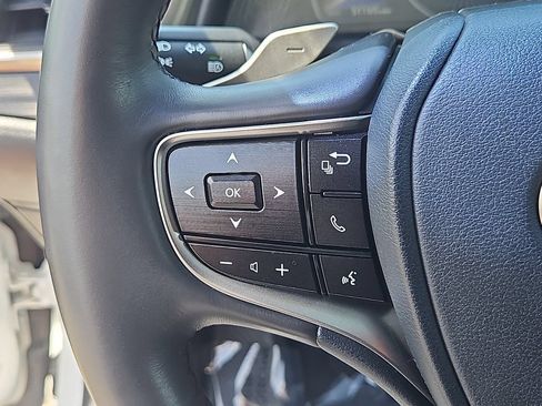 Used 2019 Lexus ES 350 w/ Premium Package FWD image 26