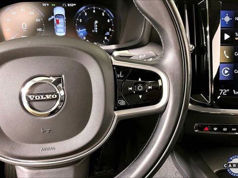 Used 2020 Volvo S60 T5 Momentum image 12