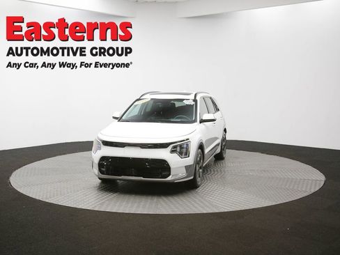 Used 2023 Kia Niro Wave FWD image 56