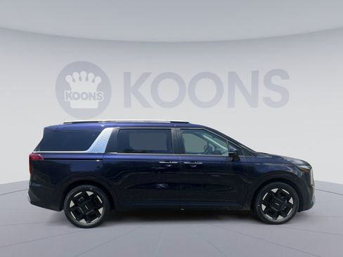 New 2026 Kia Carnival EX FWD image 8