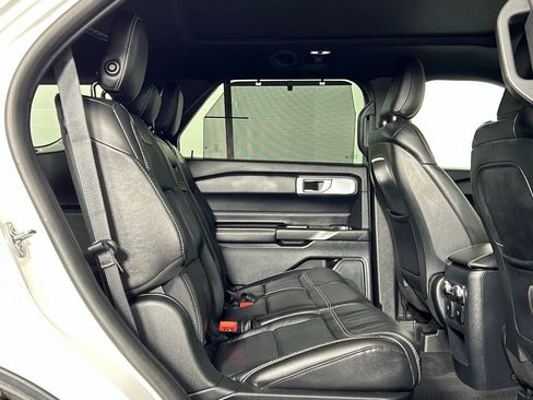 Used 2020 Ford Explorer ST w/ ST Street Pack image 13