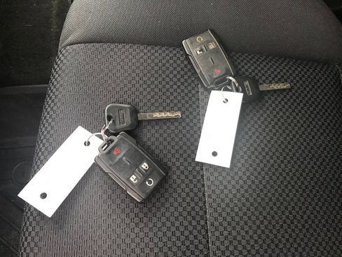 Used 2017 GMC Sierra 1500 SLE w/ SLE Value Package image 26