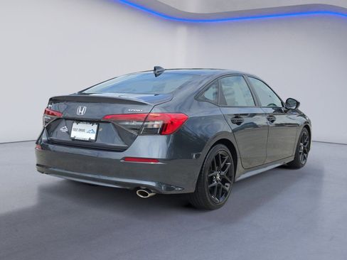 Used 2023 Honda Civic Sport image 6