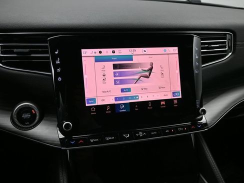 Used 2024 Jeep Wagoneer Series III image 17