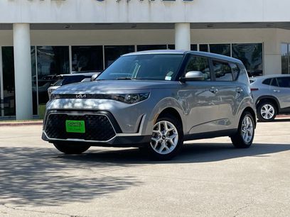 Used 2024 Kia Soul LX w/ Option Group 015