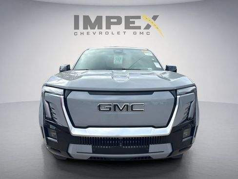 Used 2025 GMC Sierra EV Denali AWD/4WD image 6