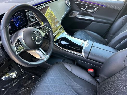 Certified 2023 Mercedes-Benz EQE 500 4MATIC SUV image 4