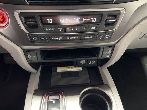 Used 2022 Honda Pilot Special Edition image 37