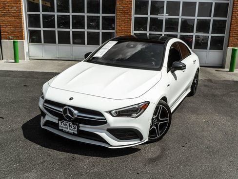 Used 2023 Mercedes-Benz CLA 35 AMG 4MATIC image 2