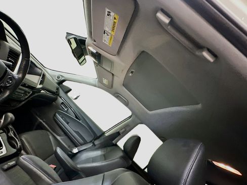 Used 2019 Honda Ridgeline RTL-E image 27