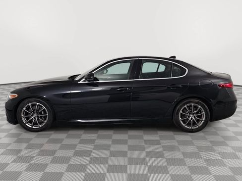 Used 2018 Alfa Romeo Giulia RWD image 5