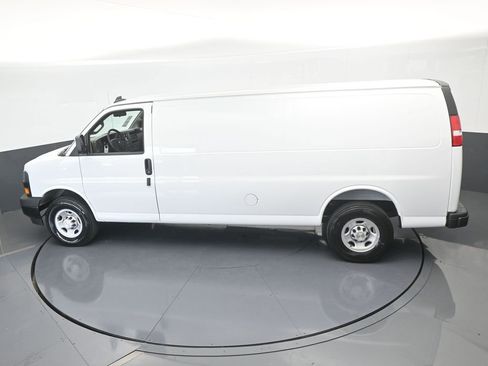 New 2025 Chevrolet Express 3500 Extended w/ Driver Convenience Package image 42