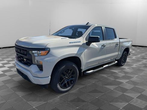 New 2026 Chevrolet Silverado 1500 Custom image 3