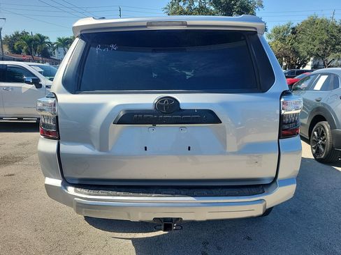 Used 2021 Toyota 4Runner TRD Off-Road Premium image 14