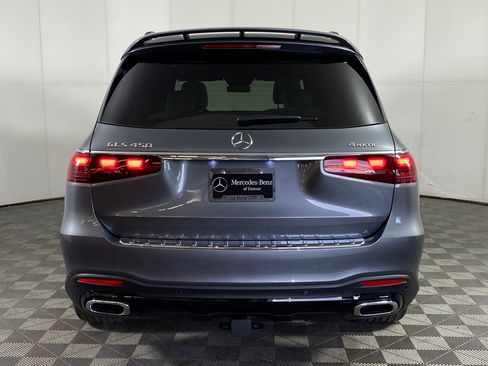 Used 2024 Mercedes-Benz GLS 450 4MATIC image 10