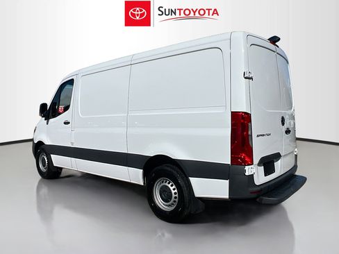Used 2025 Mercedes-Benz Sprinter 2500 image 6