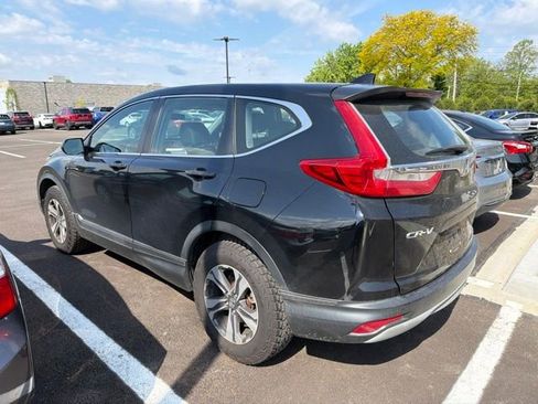 Used 2017 Honda CR-V LX image 2