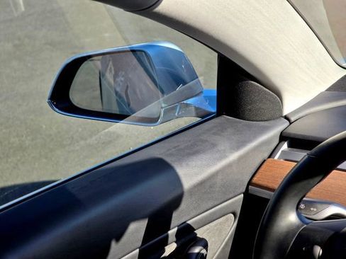 Used 2018 Tesla Model 3 Long Range AWD/4WD image 15