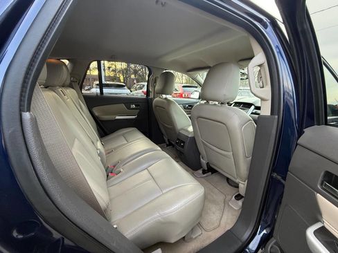 Used 2011 Ford Edge SE w/ 101A Rapid Spec Order Code image 13