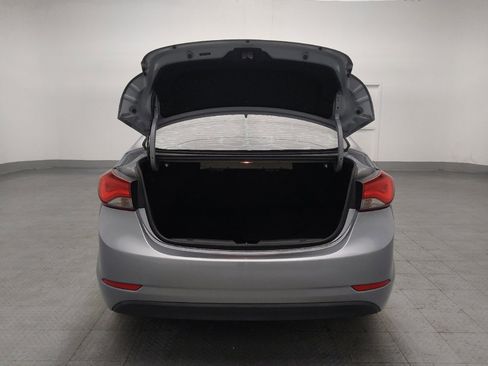 Used 2015 Hyundai Elantra Limited w/ Option Group 05 FWD image 29