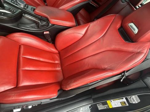 Used 2016 BMW M4 Convertible RWD image 12