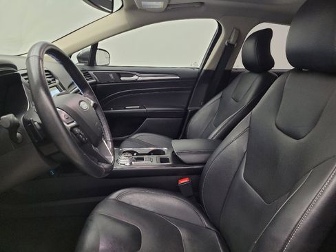Used 2018 Ford Fusion Titanium AWD/4WD image 17
