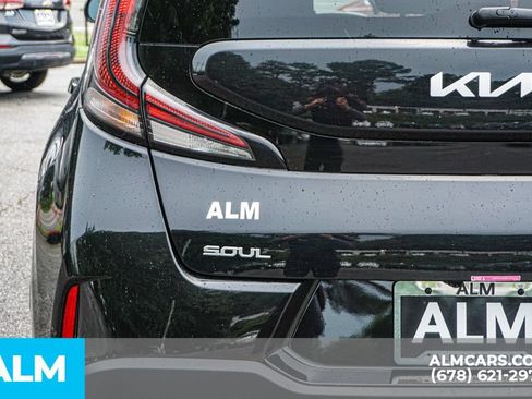 Used 2025 Kia Soul LX w/ LX Technology Package FWD image 15