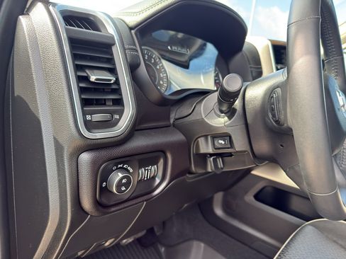 Used 2024 RAM 2500 Laramie w/ Snow Chief Group AWD/4WD image 14