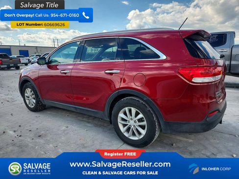 Used 2017 Kia Sorento LX FWD image 3