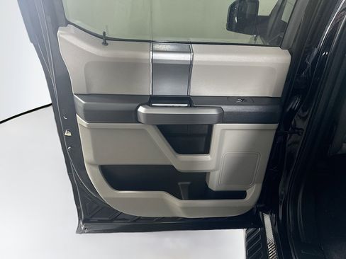 Used 2018 Ford F150 XLT w/ Equipment Group 302A Luxury RWD image 25