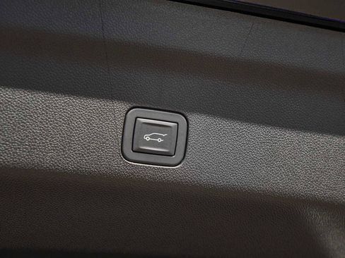 Used 2025 Chevrolet Tahoe RST w/ RST Capability Package image 31