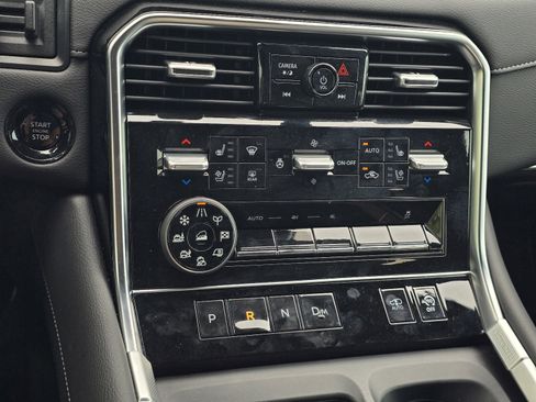 New 2025 Nissan Armada Platinum Reserve AWD/4WD image 20