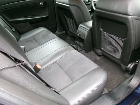 Used 2009 Chevrolet Malibu LT w/ HFV6 Engine Package FWD image 12
