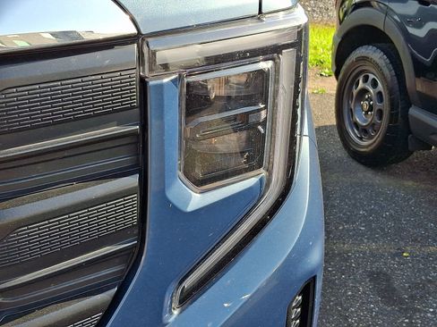 Used 2024 GMC Sierra 1500 Pro w/ Pro Value Package AWD/4WD image 4