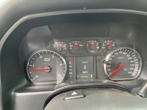 Used 2015 Chevrolet Silverado 3500 W/T RWD image 15