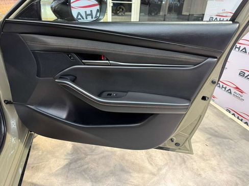 Used 2024 MAZDA MAZDA3 s image 46