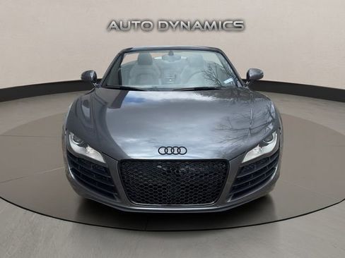 Used 2011 Audi R8 V8 image 2