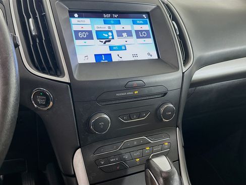 Used 2016 Ford Edge SEL w/ Equipment Group 201A FWD image 23