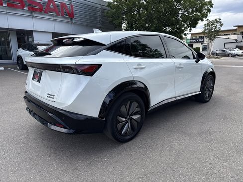 Certified 2024 Nissan Ariya AWD image 9
