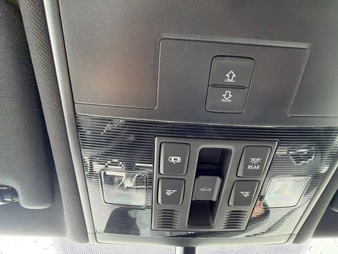 Used 2020 Volkswagen Tiguan SE R-Line w/ 3rd Row Seat Package AWD/4WD image 60