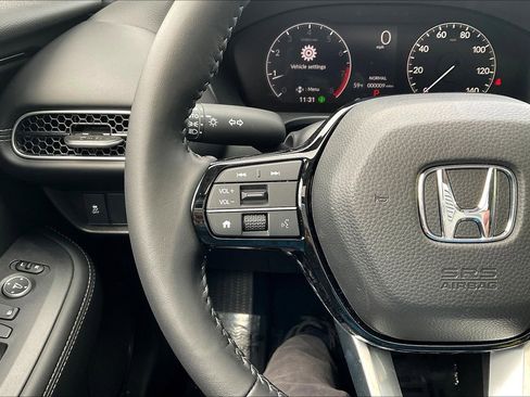 Used 2026 Honda HR-V EX-L image 11