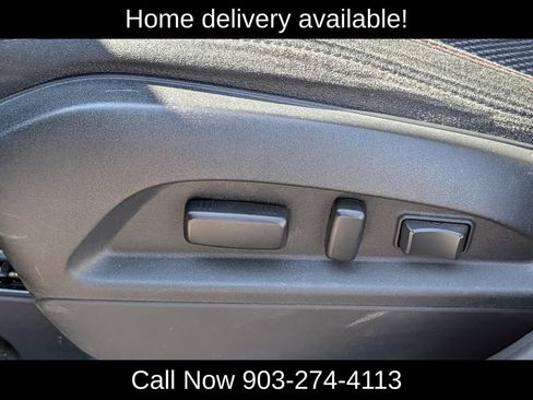 Used 2017 Chevrolet Equinox LT w/ Convenience Package FWD image 25