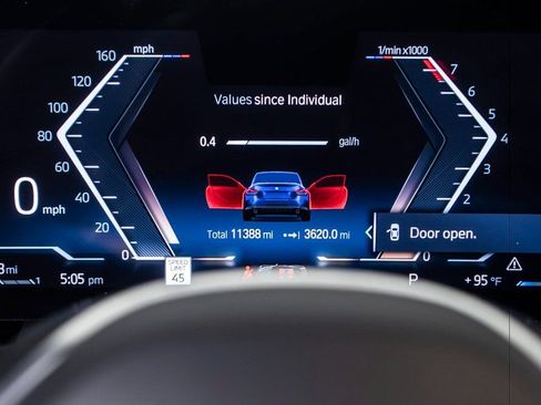 Used 2024 BMW 230i 230i w/ M Sport Package image 24