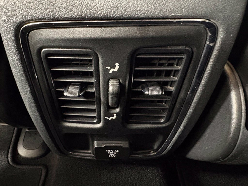 Used 2019 Jeep Grand Cherokee Altitude AWD/4WD image 40