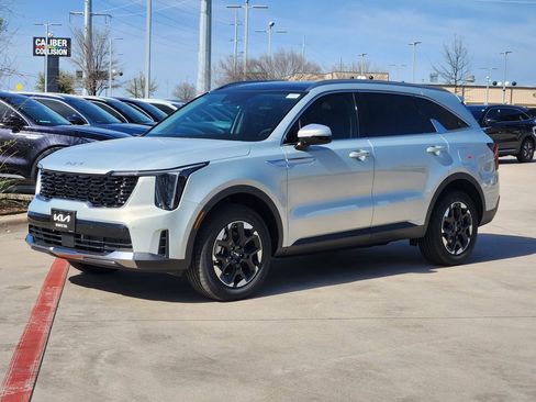 New 2026 Kia Sorento S w/ S Panoramic Sunroof Package AWD/4WD image 2